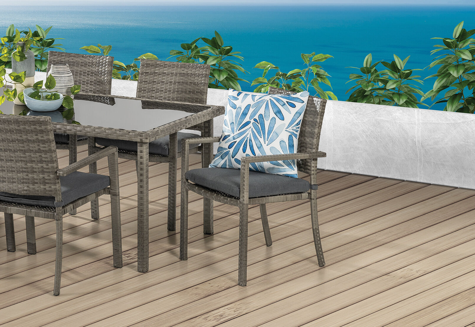 Outdoor Furniture & Living Balcony & Patio Essentials